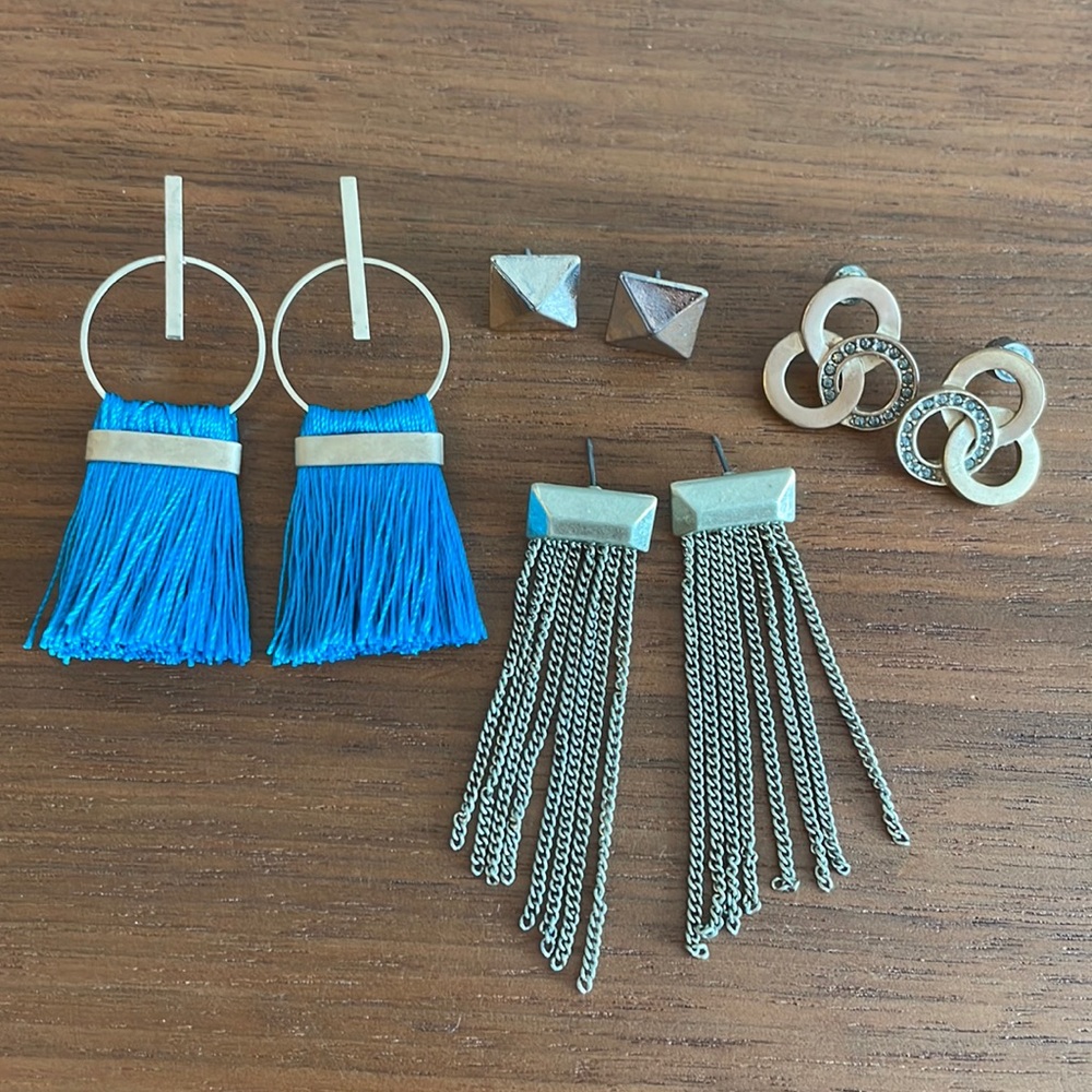 Four pairs gold tone earrings